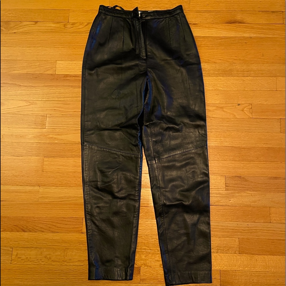 Valerie Steven’s Women’s 100% Leather Pants Size 6